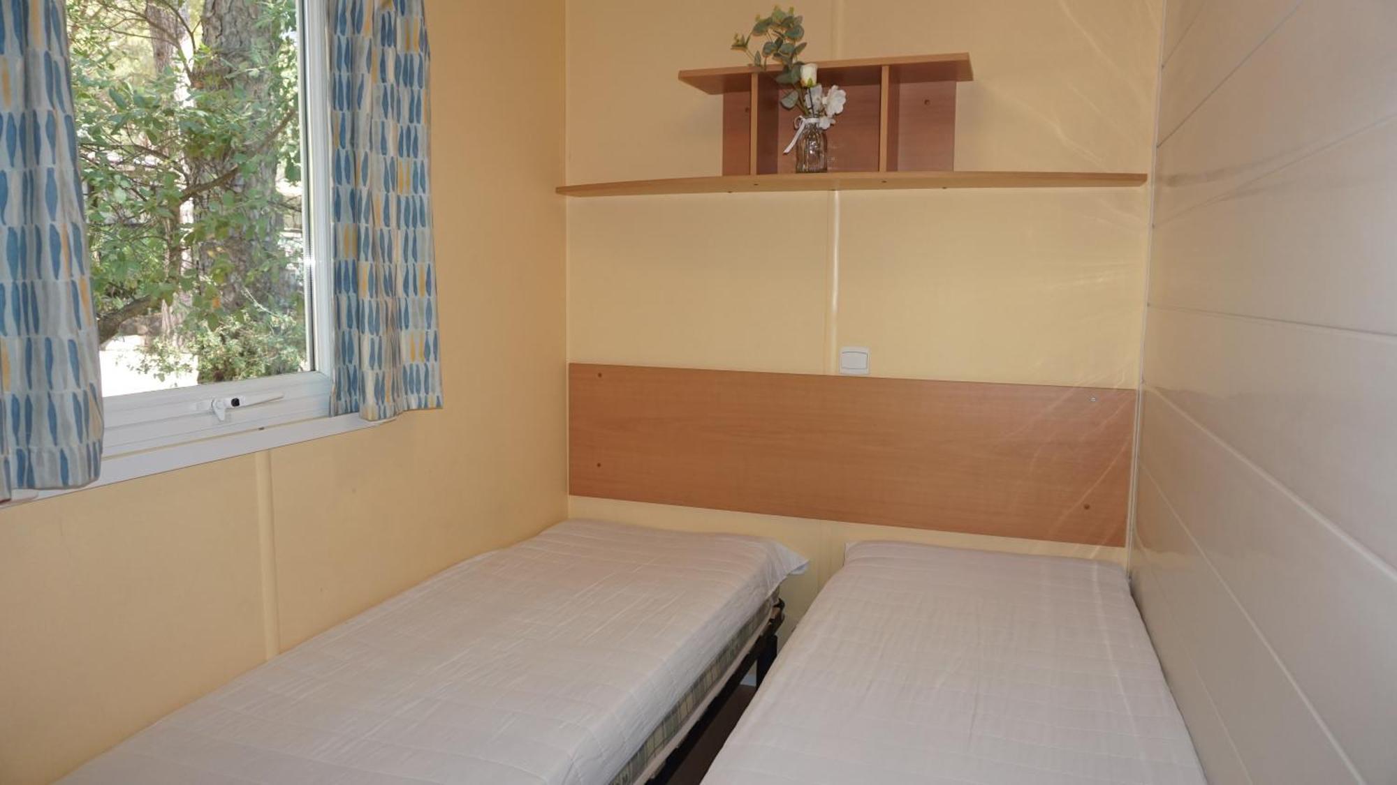 Chalets Met Buitenkeuken Op Camping Lei Suves - Joycasa Roquebrune-sur-Argens Eksteriør billede