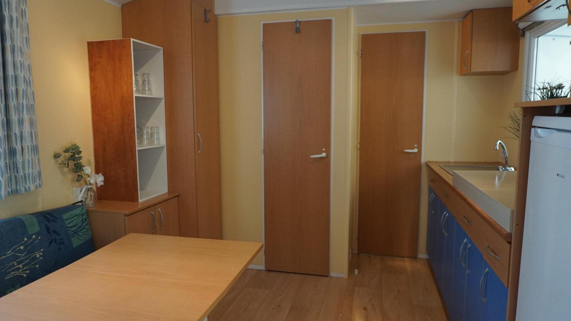 Chalets Met Buitenkeuken Op Camping Lei Suves - Joycasa Roquebrune-sur-Argens Eksteriør billede