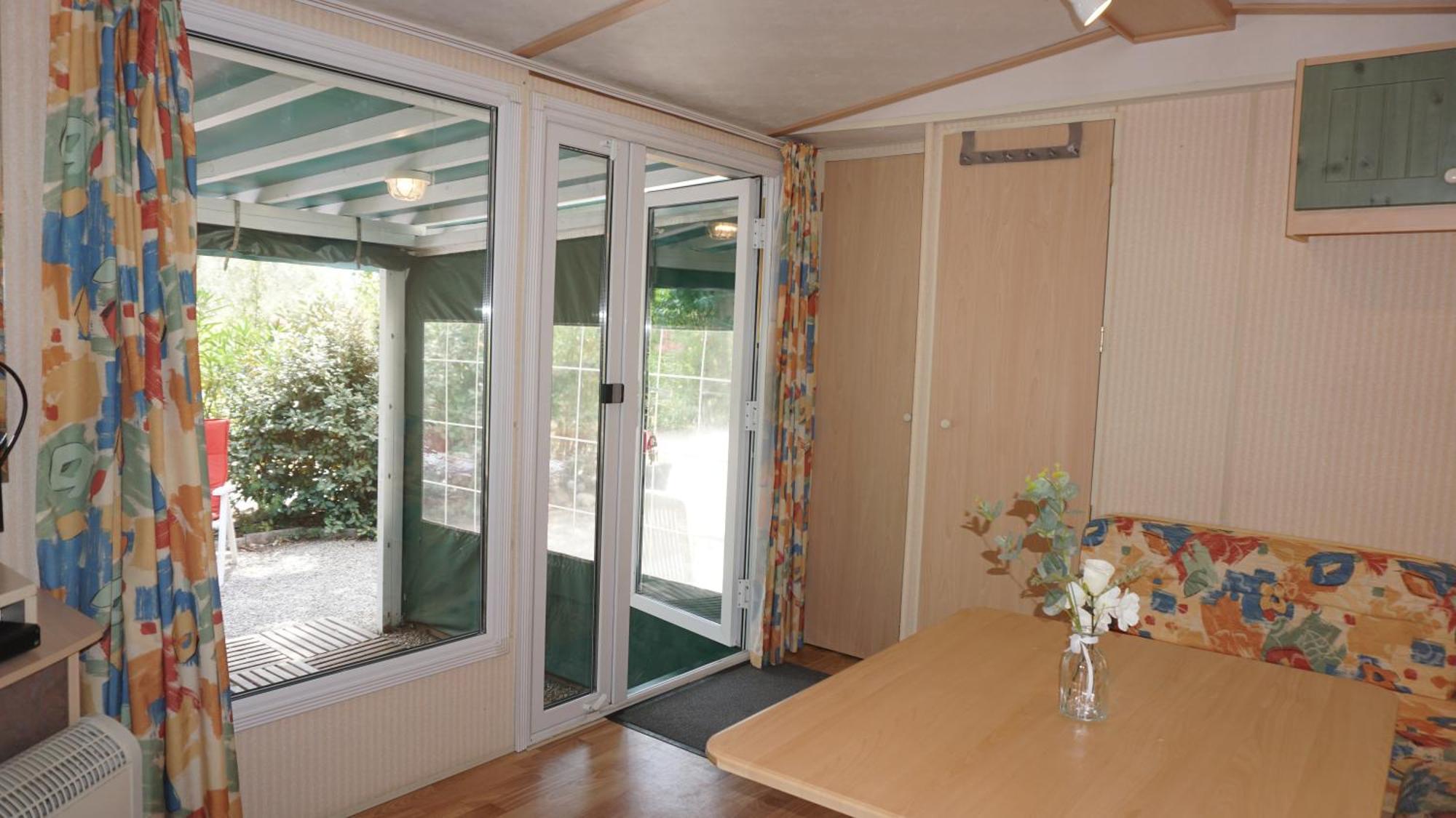 Chalets Met Buitenkeuken Op Camping Lei Suves - Joycasa Roquebrune-sur-Argens Værelse billede